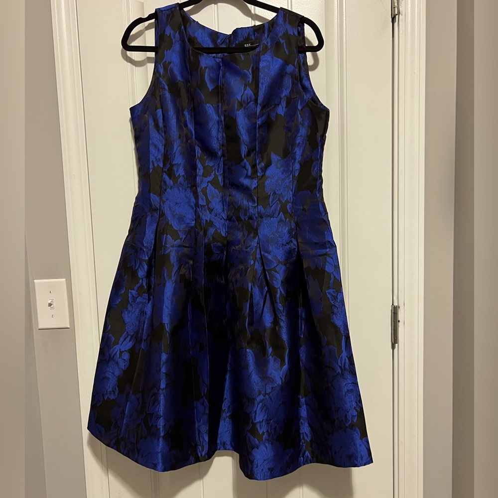 NWOT R & K Blue black floral fit and flare dress